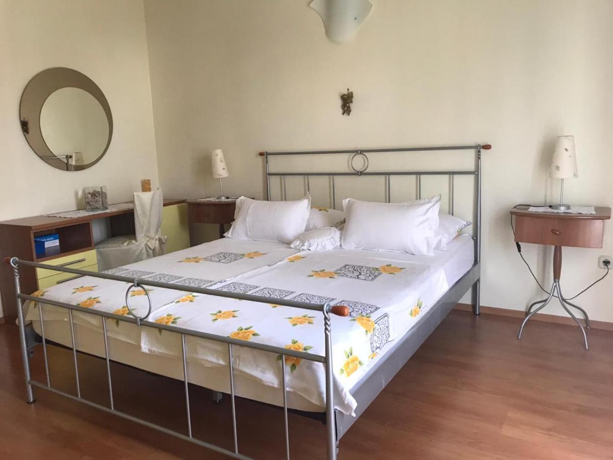 Apartmani Katarina Bol Luaran gambar