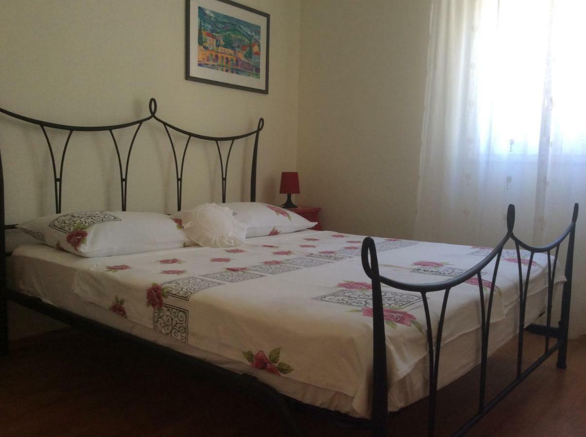 Apartmani Katarina Bol Luaran gambar